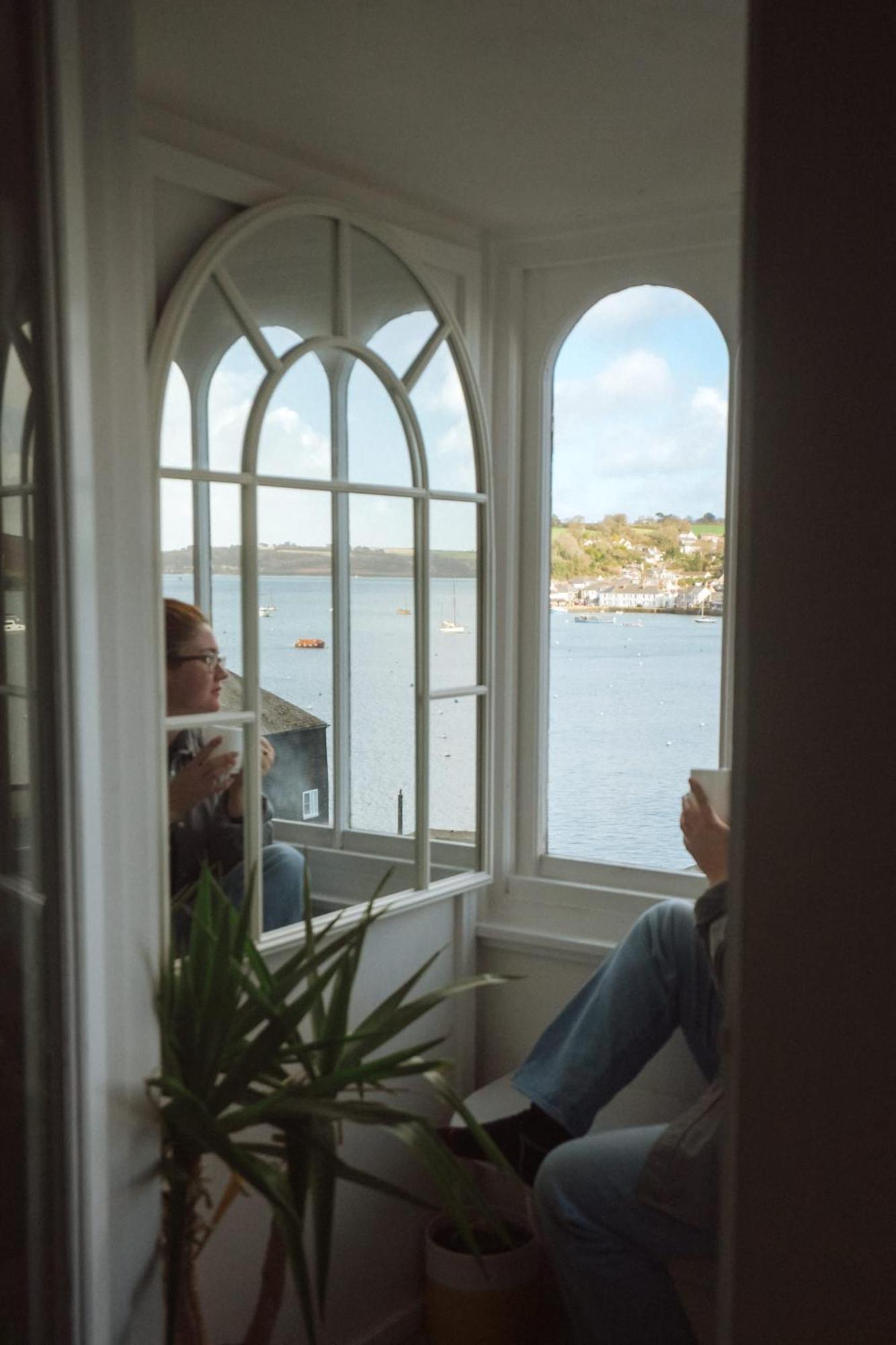 Breathtaking High Street Townhouse With Stunning Sea Views At 'The Old Fishermans Townhouse' Falmouth Exterior photo